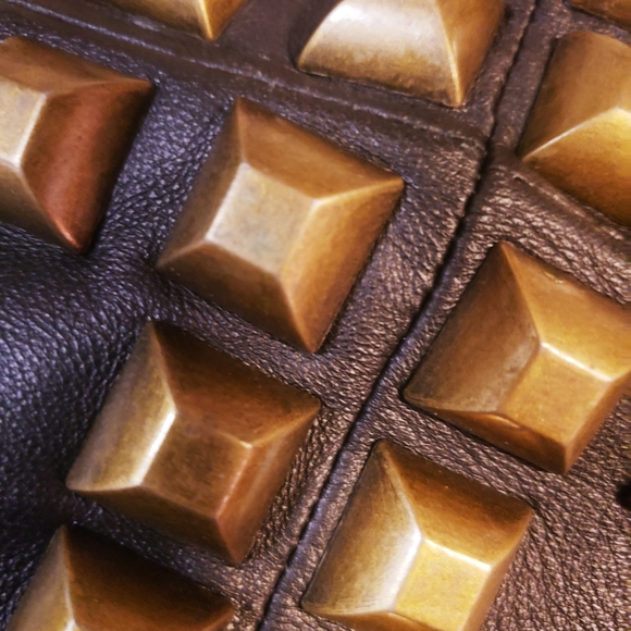 LIVE on SUNSET Blk. Linen/ Leather XL HoBo w/ Studs Bag-NEW - Picture 11 of 13